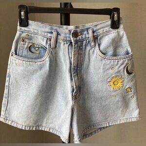 Vintage 90’s Celestial High Waisted Denim Shorts💫🌙